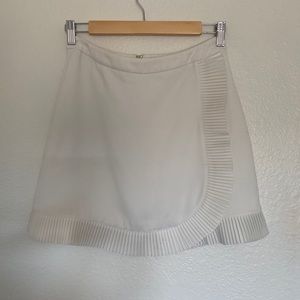 Ted Baker White Pleated Mini Skirt Size 1